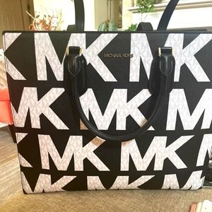 Michael Kors Satchel Purse